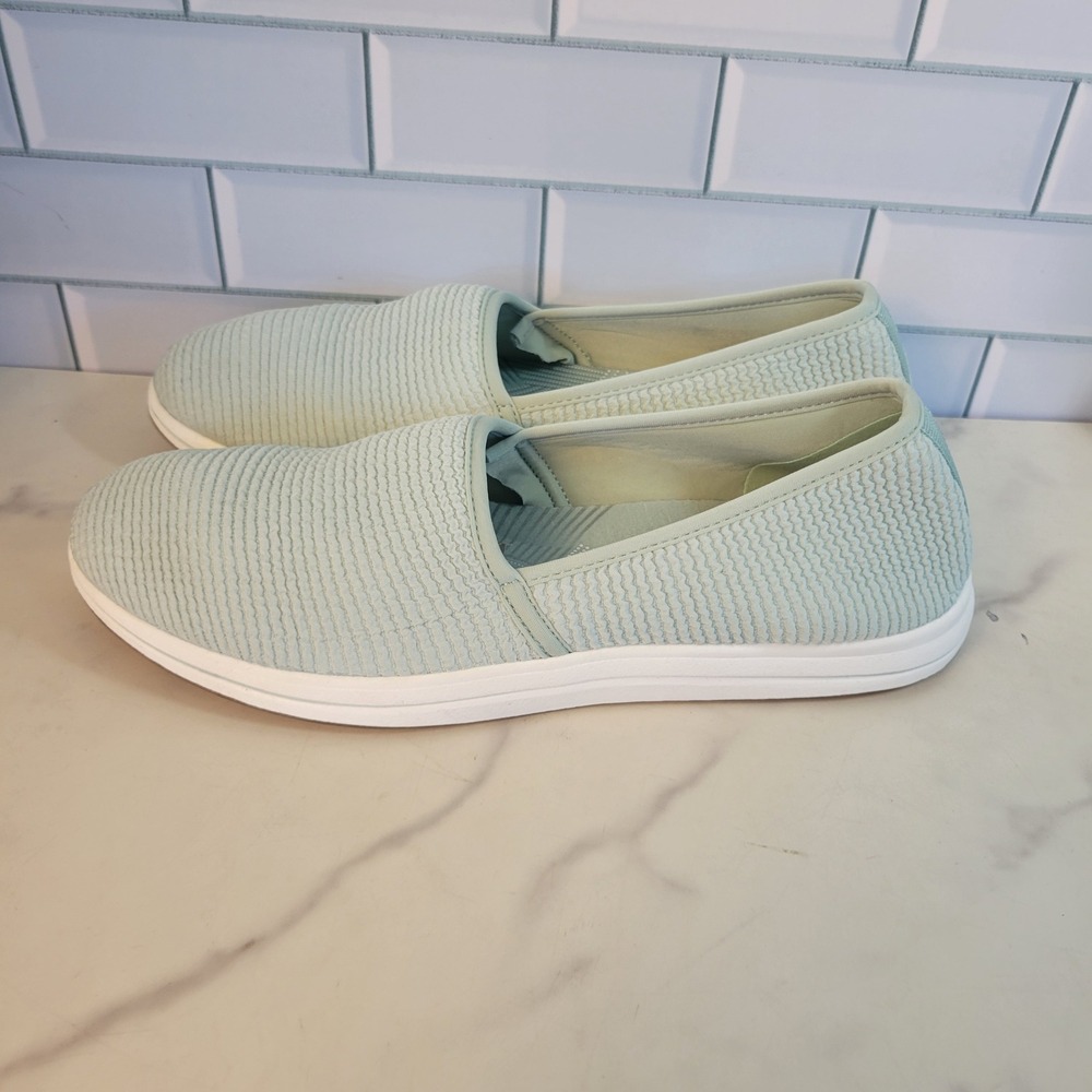 Clarks Cloudsteppers Sillian 2.0 Pace Sage Green Slip On Shoes Womens 8.5